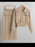 “2-delige Knitwear Set met Gouden Knopen – Comfortabel & Allround”