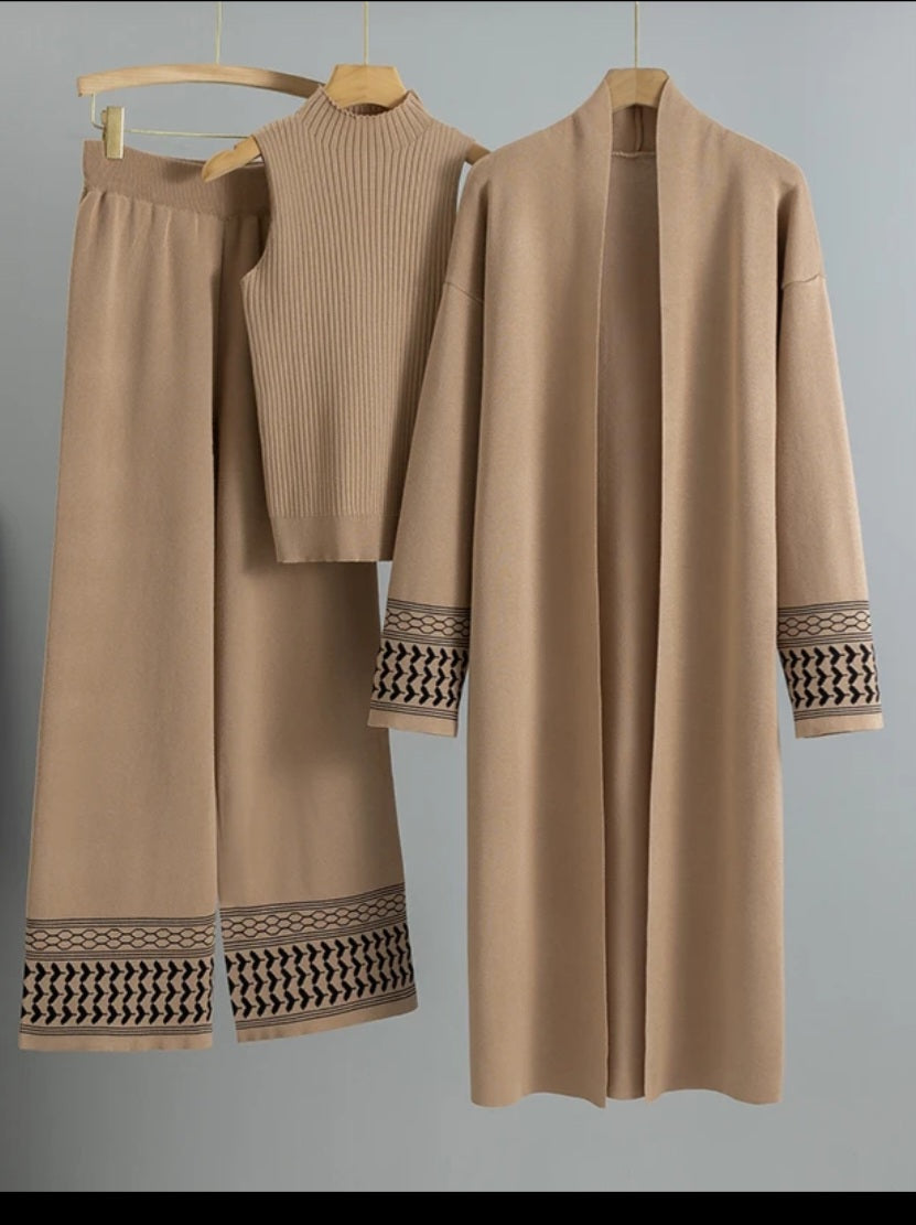 Luxe 3-Delige Set – Lange Vest, Mouwloze Col & Wide Leg Broek