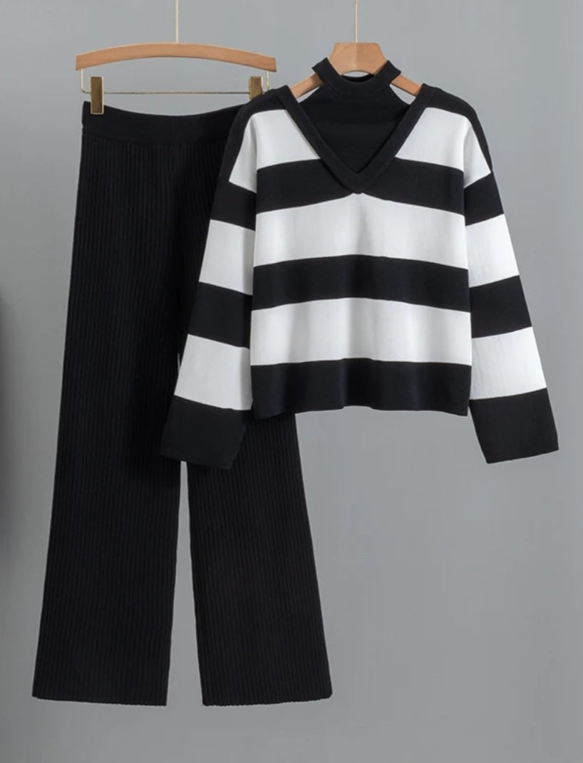 “Cozy Knitwear Set – Trui + Broek”
