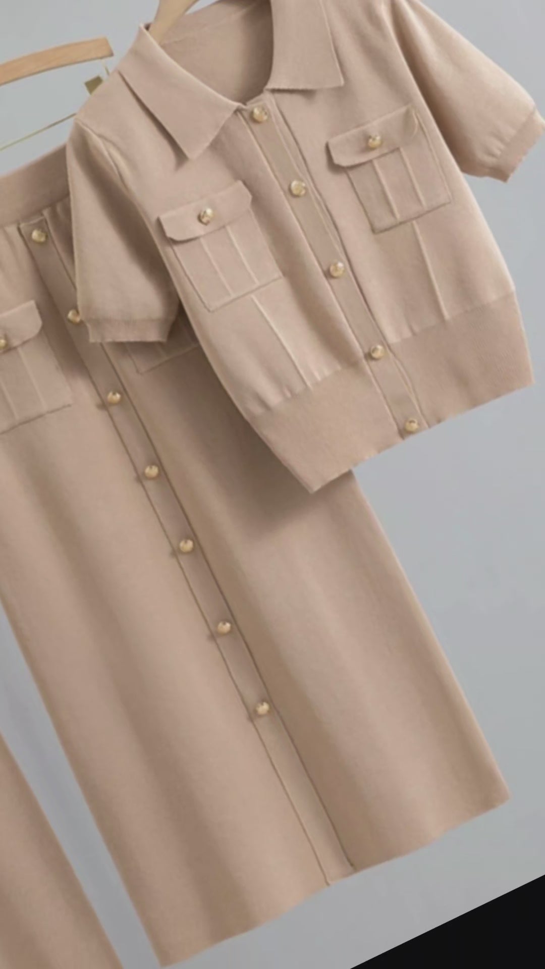 “Cozy Knitwear Set – Vest+Rok (lente/zomer)